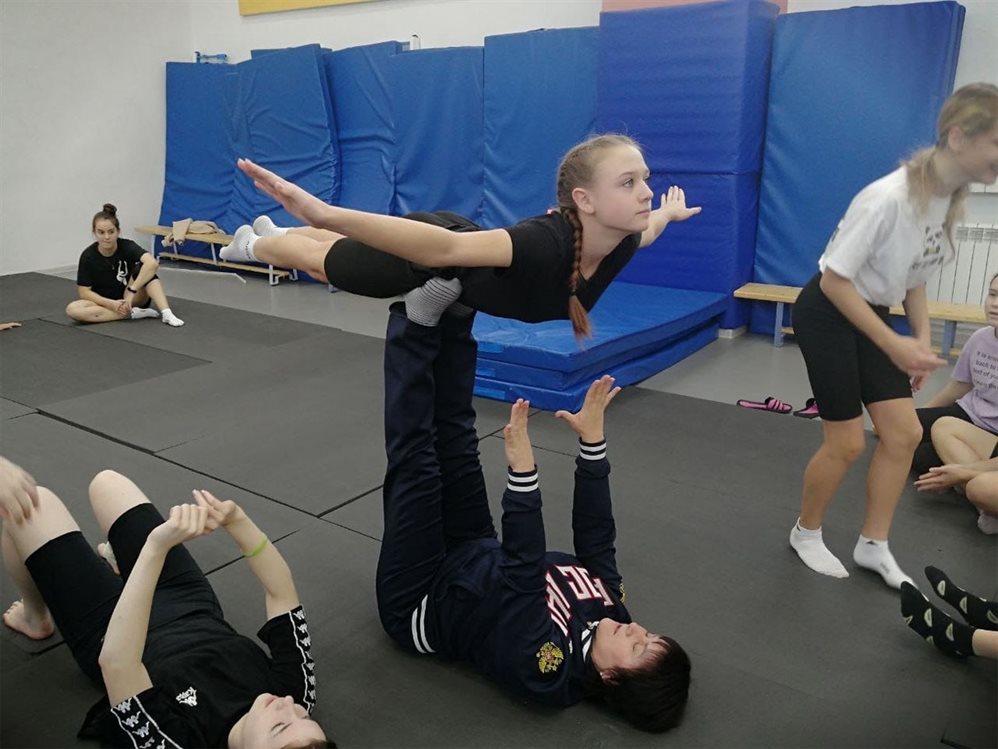 Базарносызганских школьниц подготовили в Ульяновске к олимпиаде по физкультуре