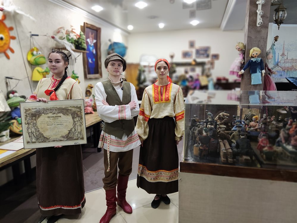 Ульяновские студенты представили свою версию жизни автора уникальных кукол
