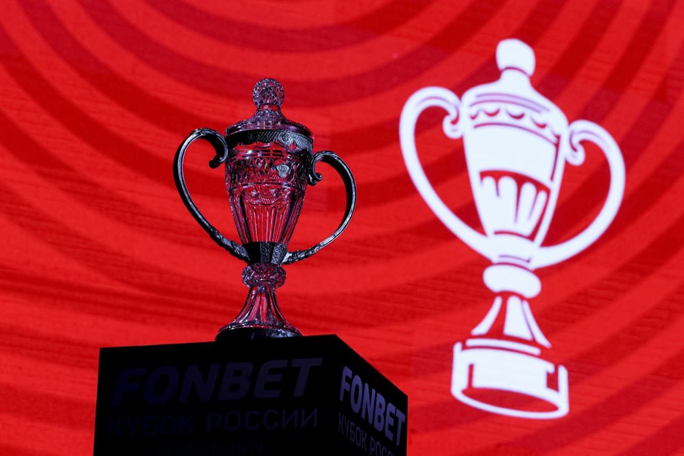 Известные футболисты привезут в Ульяновск Кубок России