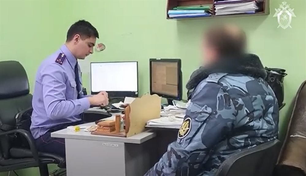 Подозревают в получении взятки. В Ульяновске задержали начальника отдела ИК-9