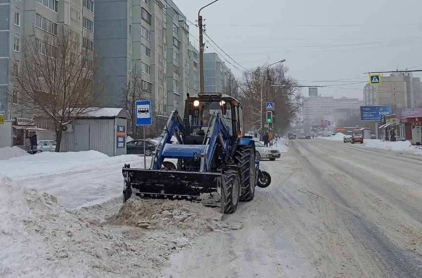 Сегодня на улицах Ульяновска работают 88 специальных машин