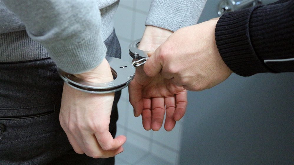 Ульяновские полицейские задержали преступника, который напал на мужчину с газовым баллончиком