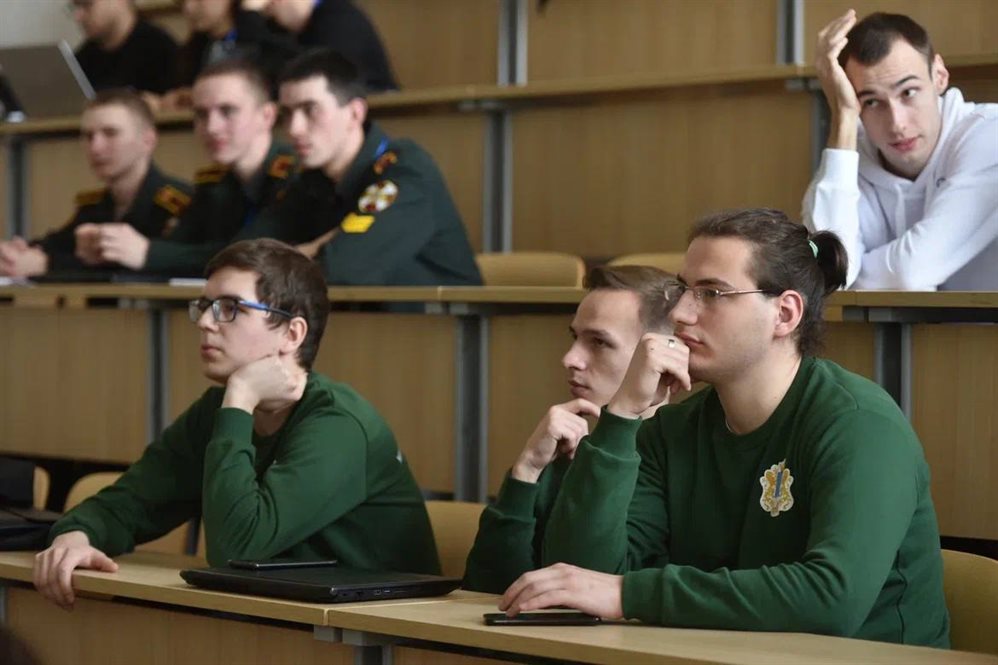 Ульяновские студенты победили на интеллектуальной олимпиаде «IQ ПФО»