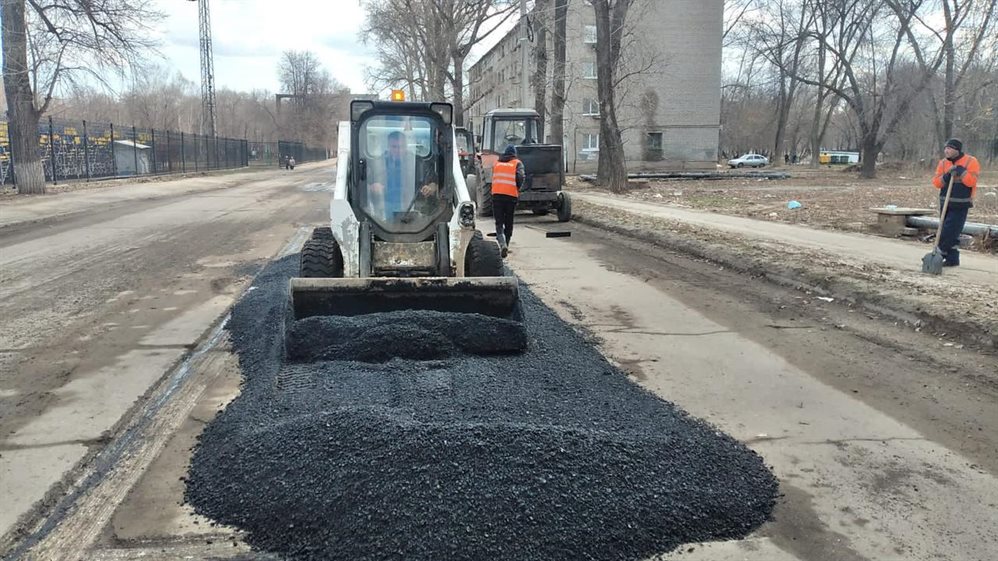 К майским праздникам в Ульяновске обещали отремонтировать все основные дороги