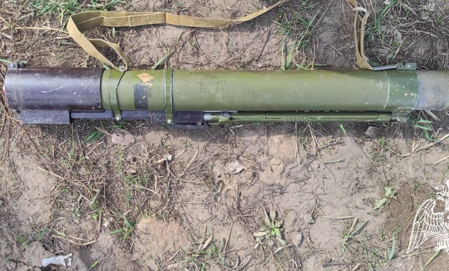 Гранатомет рпг-63. Нашел гранатомет. Рпг-18 муха. Нашли гранатомет серебрянке. Ручной противотанковый гранатомёт рпг-29 вампир.