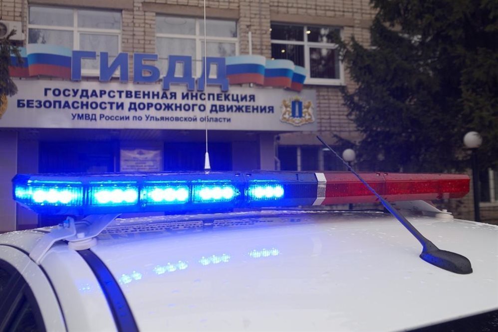 Ульяновские полицейские в кратчайшие сроки нашли водителя, за рулём автомобиля сбившего девушку