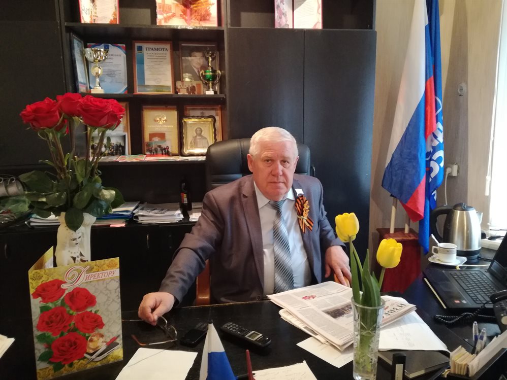 Коллеги о сельском учителе Владимире Ильине: «Он не работает, а живет жизнью техникума»