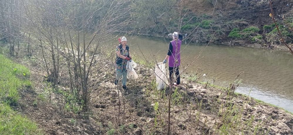 В Ульяновской области очистили от мусора берега рек Авраль и Сухая Кармала