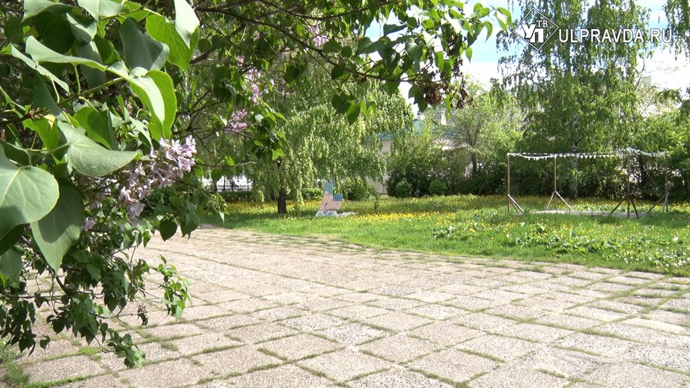 Арки, газон и места для фуршетов. Ульяновцам предлагают выбрать дизайн благоустройства сквера Языковых
