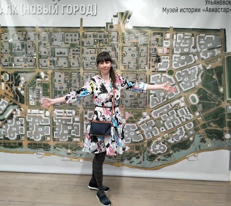 Ульяновская художница Юлия Узрютова возвращает из забытья разрушенные здания