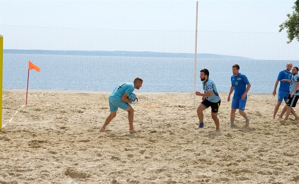 Турнир по пляжному футболу стартовал в Ульяновске