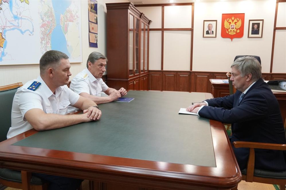 Заместитель генерального прокурора России провёл рабочую встречу с губернатором Ульяновской области