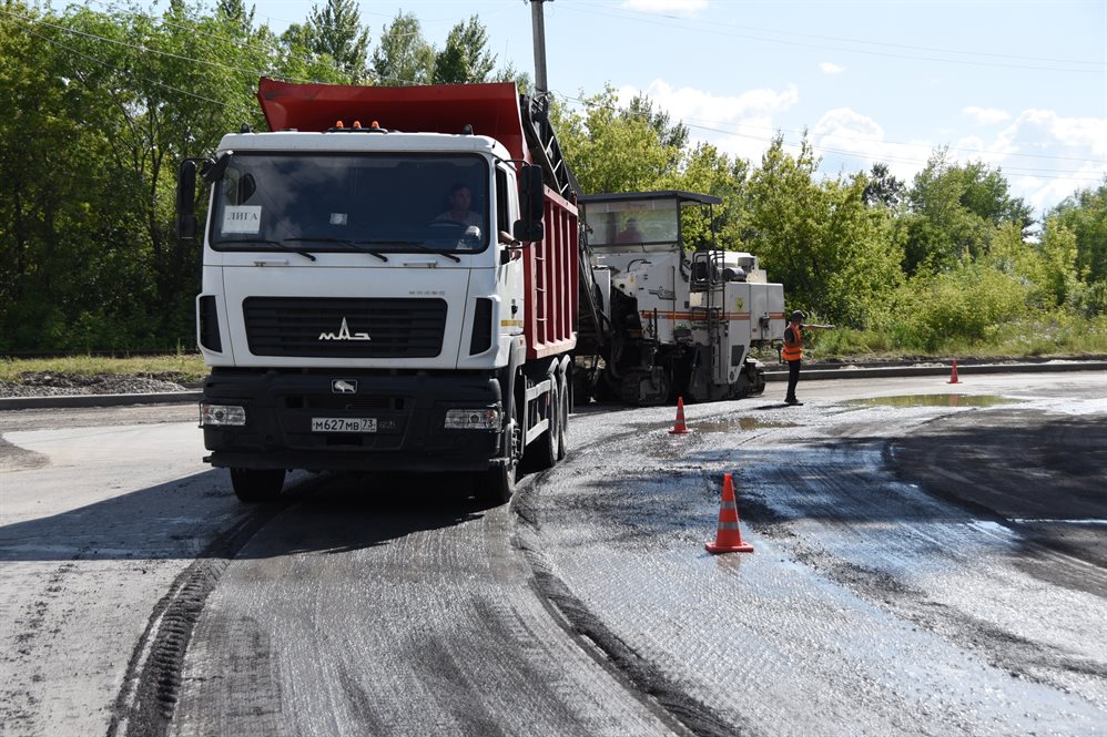 В Ульяновске по нацпроекту ремонтируют семь дорог