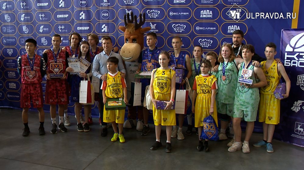 Ульяновские студенты вернулись с суперфинала турнира ПФО по баскетболу
