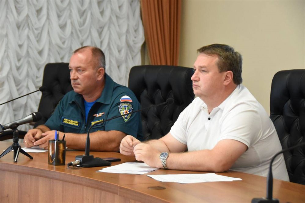 Городские службы Ульяновска в усиленном режиме устраняют последствия непогоды