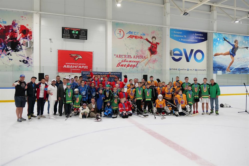 В Ульяновске прошел турнир по хоккею для детей с нарушениями зрения