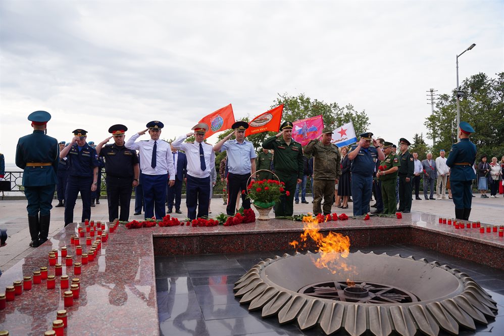 Главный следователь Ульяновской области почтил память павших в Курской битве