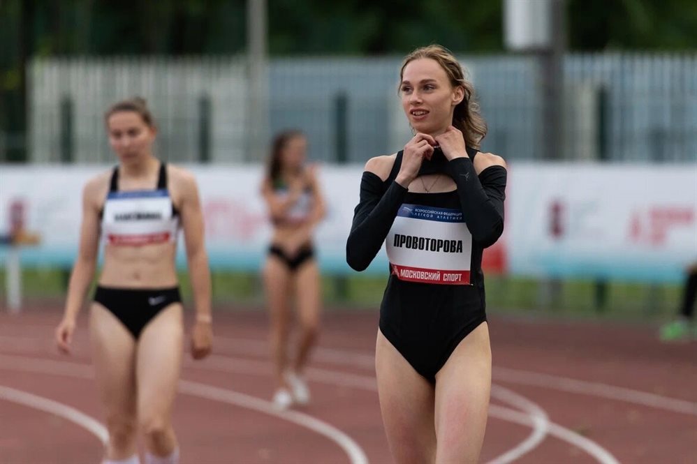 В споре за медаль легкоатлетка Софья Провоторова выиграла одну сотую секунды
