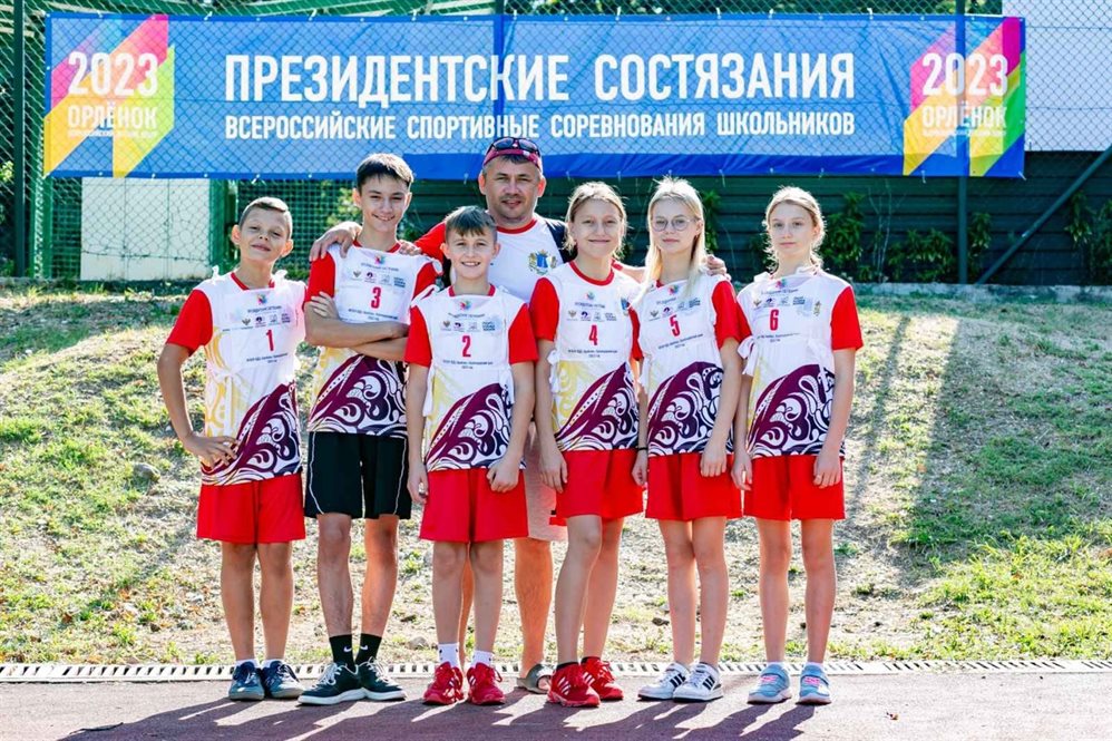 Ишеевские лицеисты вошли в двадцатку лучших школьных команд страны