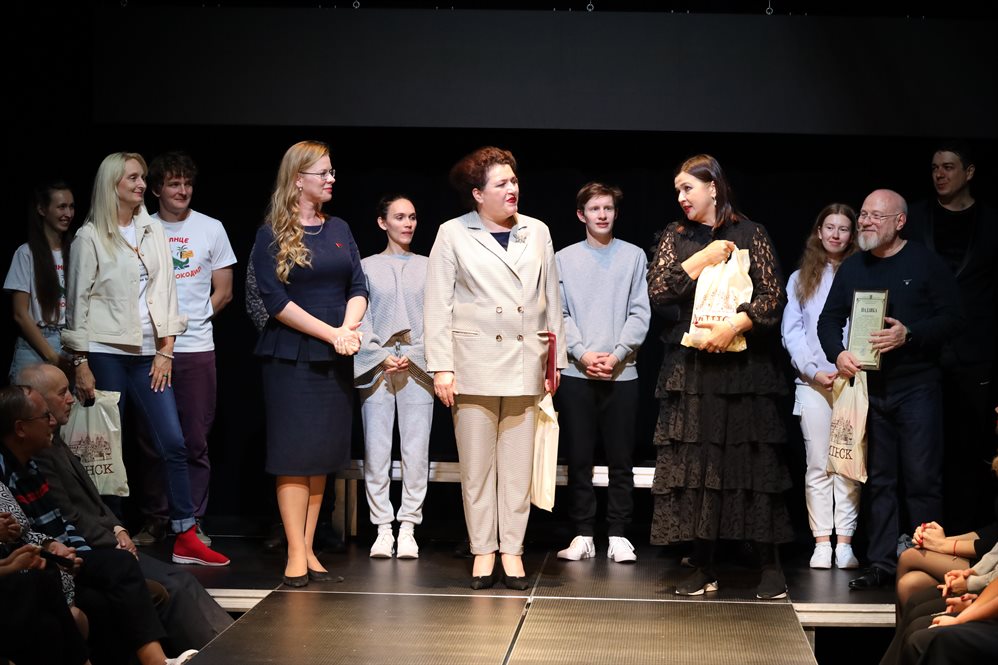Актеры «Небольшого» театра покоряли сцены Республики Беларусь