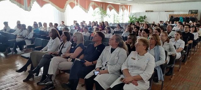 В Ульяновскую областную клиническую больницу трудоустроилось 50 молодых специалистов