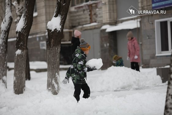Ульяновцев засыпает снегом, зато их познакомили с фиджитал-спортом