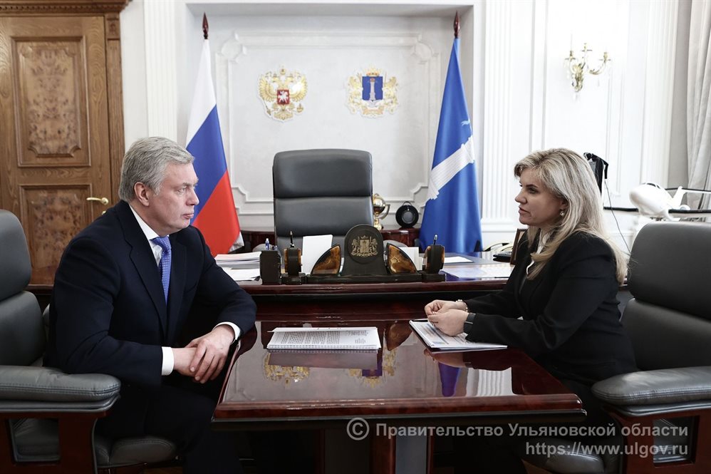 Алексей Русских встретился с новоизбранным главой Старомайнского района