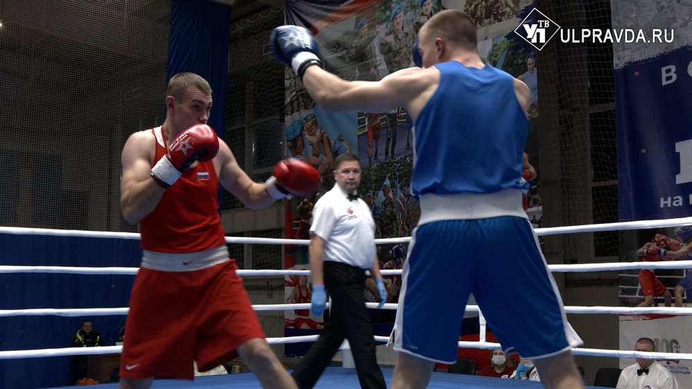 Боксеры со всей России соревнуются в Ульяновске за призы и звания