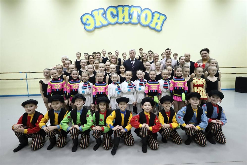 Алексей Русских встретился с коллективом эстрадного балета «Экситон»