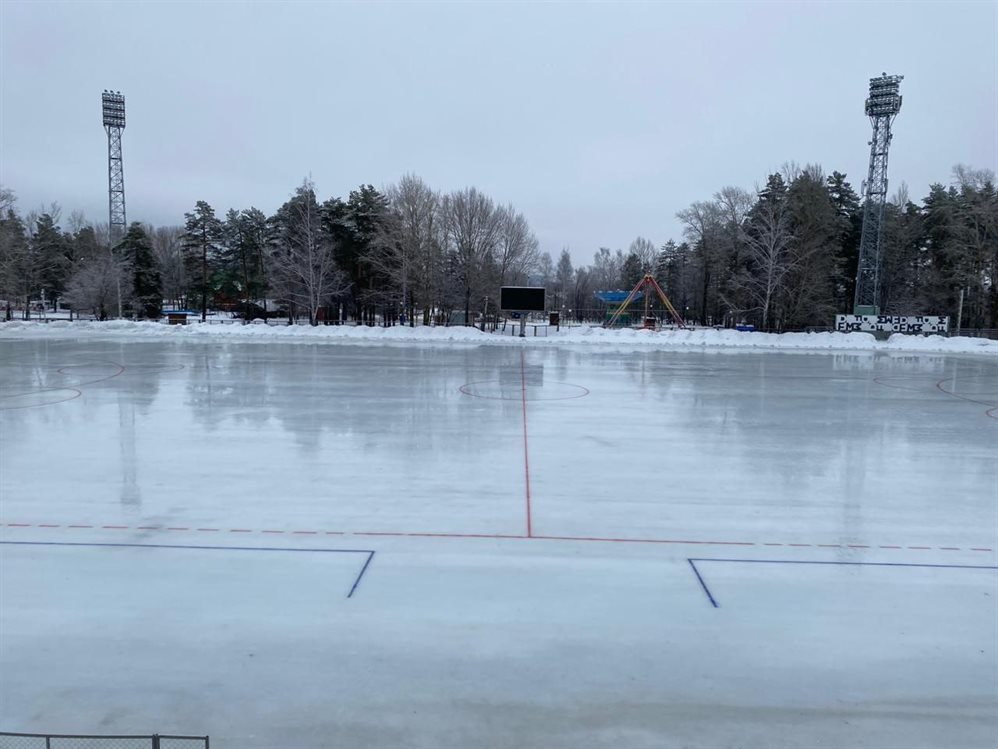 В Ульяновской области из-за отсутствия льда отменен матч чемпионата России по хоккею с мячом
