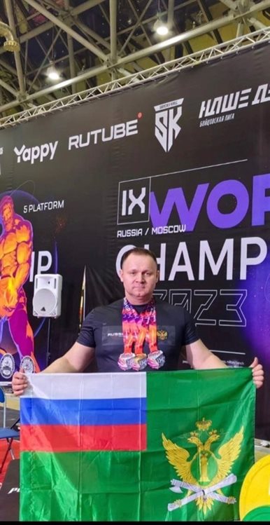 Ульяновский судебный пристав завоевал три медали Чемпионата мира по пауэрлифтингу