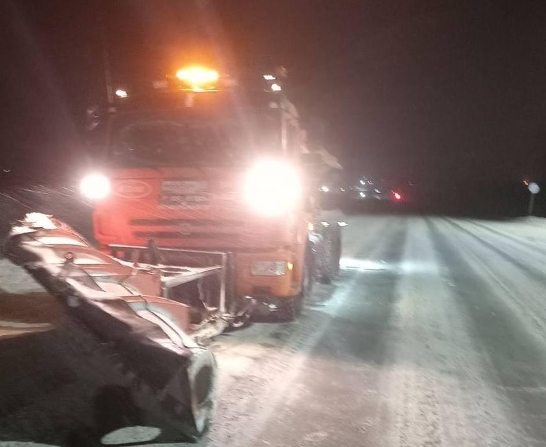 В расчистке от снега ульяновских дорог задействовали более 330 спецмашин