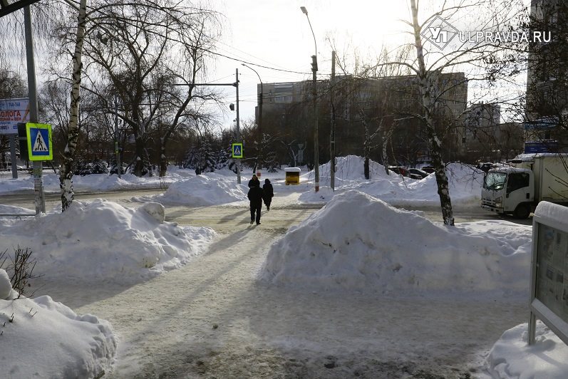 Ульяновск завалил снег и накрыла тьма