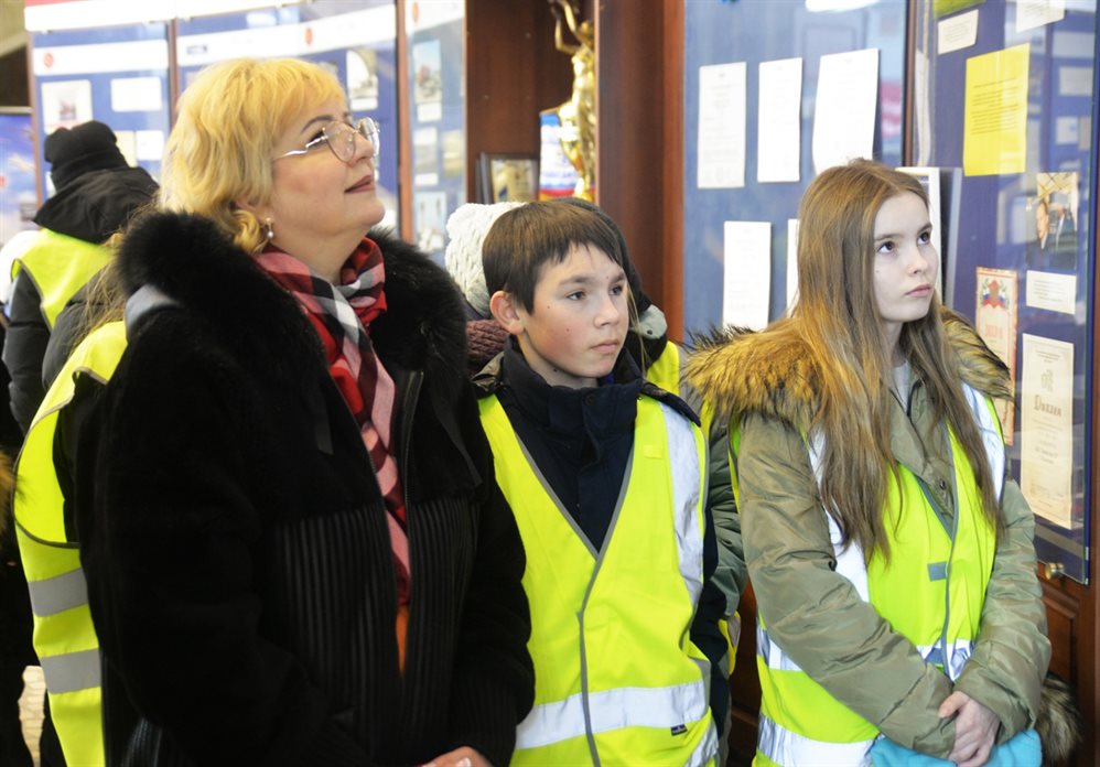 Ульяновским школьникам открыли двери в мир авиастроения