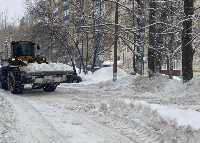 В Ульяновске устраняют перемёты на дорогах пригородной зоны