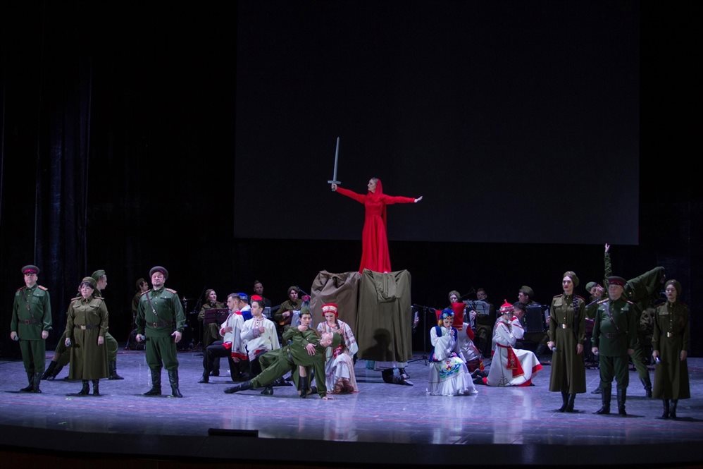 Военно-патриотическую постановку «Василий Тёркин» покажут ульяновцам