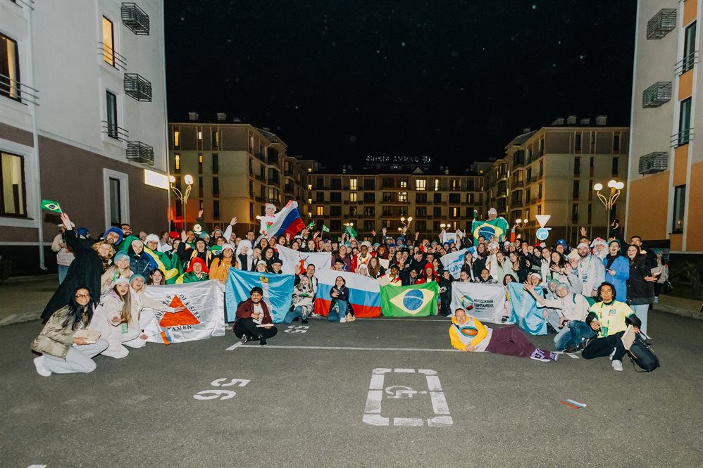 Ульяновская область взяла культурное шефство над делегацией из Бразилии на Всемирном фестивале молодёжи