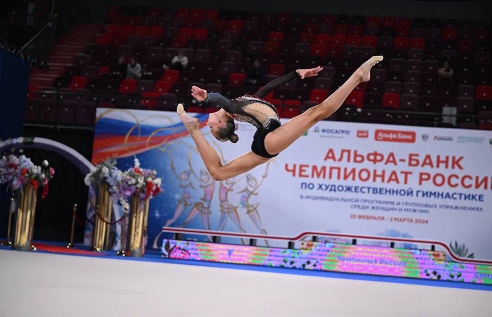 Четыре ульяновские спортсменки стали финалистками чемпионата России по художественной гимнастике