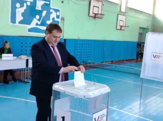 Глава Ульяновска принял участие в выборах президента России