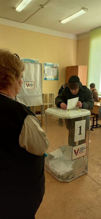В Ульяновске проголосовал 102-летний ветеран Великой Отечественной войны