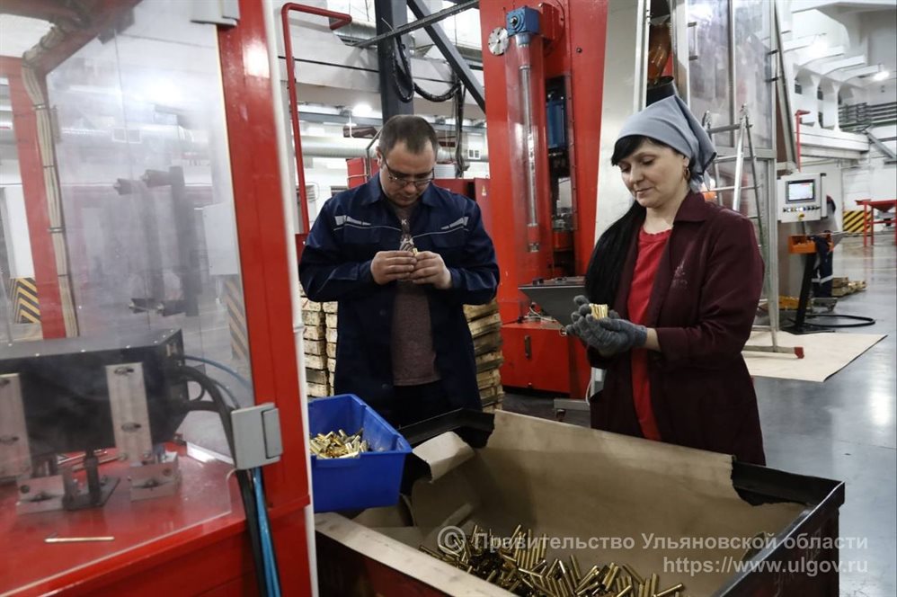На Ульяновском патронном заводе увеличат мощности и поднимут зарплаты сотрудникам