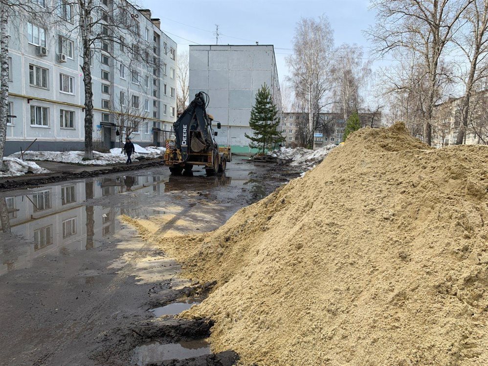 В Ульяновской области стартовали работы по благоустройству дворовых территорий