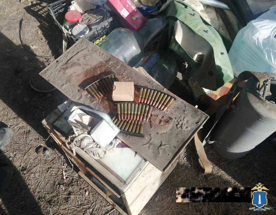 В Димитровграде во время демонтажа гаража нашли незаконно хранящиеся патроны