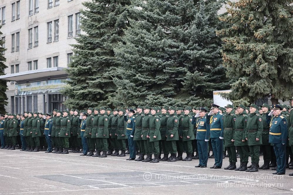 В Ульяновске региональный учебный центр выпустил 1,2 тысячи младших специалистов войск связи