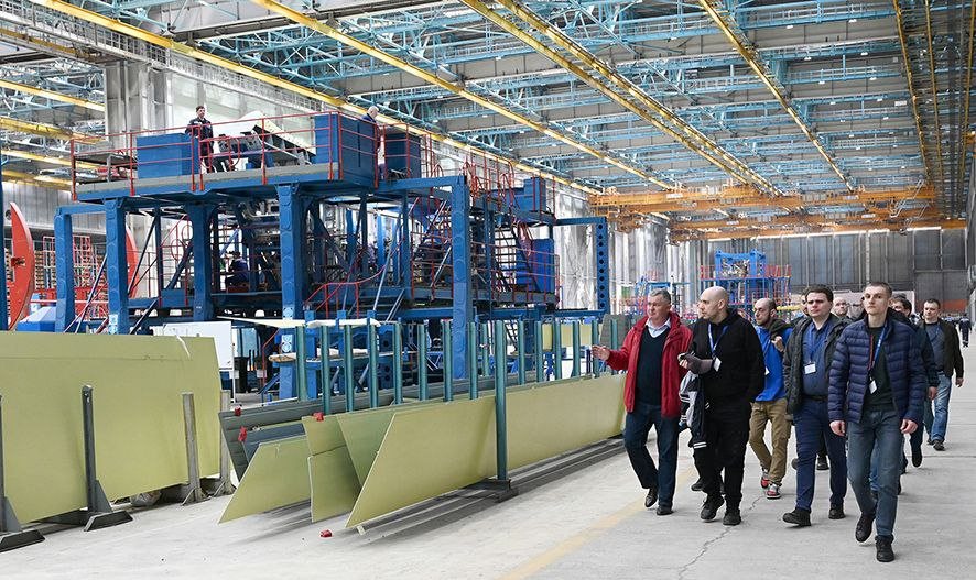 Ульяновский «Авиастар» посетили работники предприятий ОАК