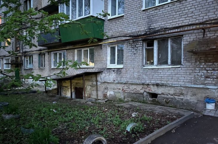 Жителям аварийного дома на Доватора выделят временное жильё или компенсируют съём