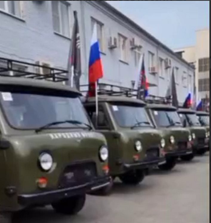 Минпромторг России передал фронту 480 «УАЗ СГР» и более 200 «УАЗ Пикап»