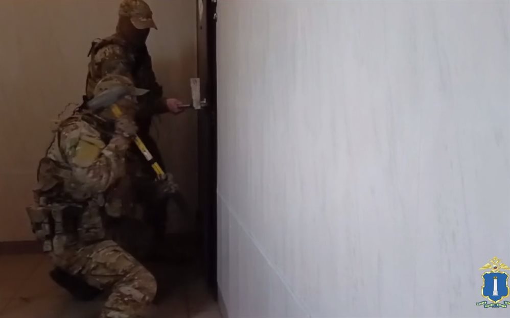 Полицейские опубликовали видео задержания ульяновца, который оскорблял чувства верующих