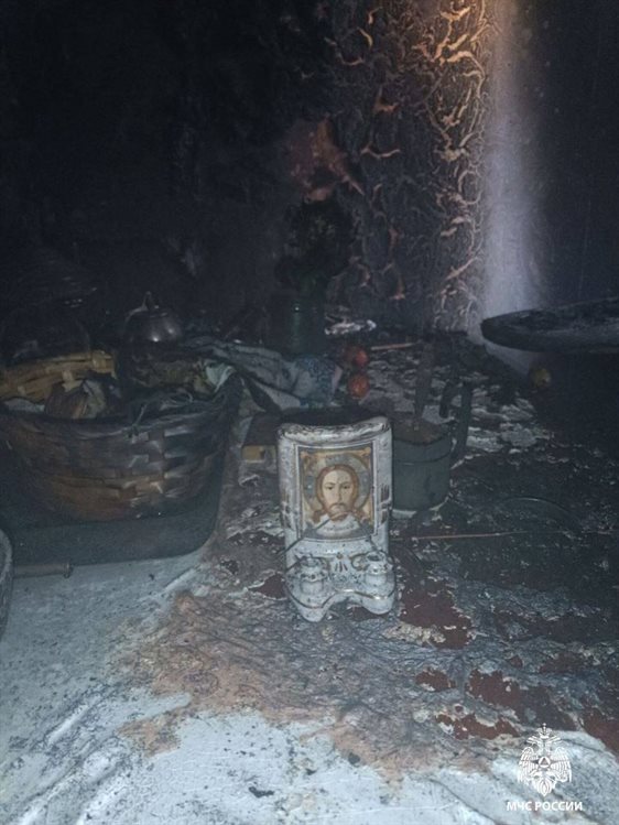 В Ульяновске от свечи загорелась квартира