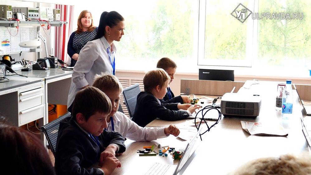 «Сердце отдаю детям». В Ульяновске проводится конкурс для педагогов дополнительного образования